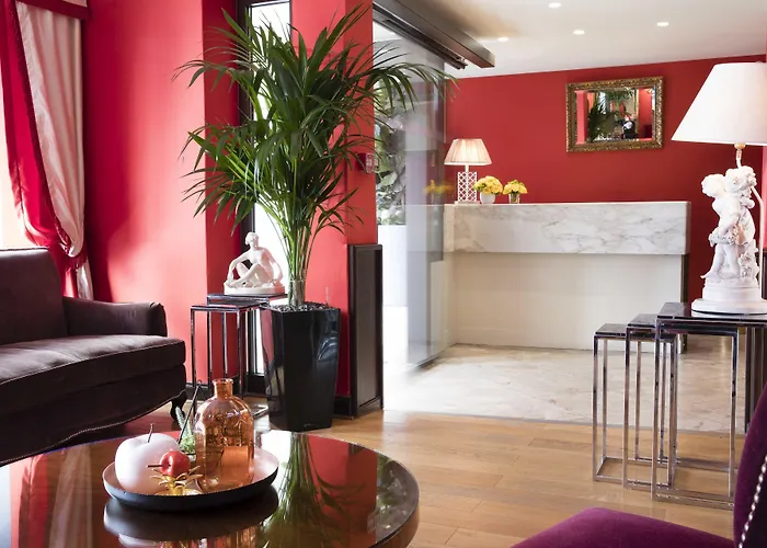 Des Deux Continents Hotel Paris