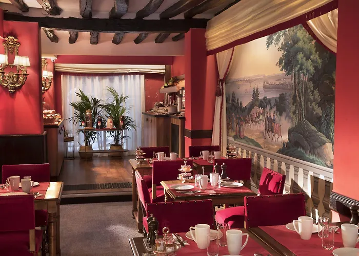 Des Deux Continents Hotel Paris