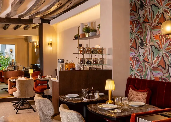 Des Deux Continents Hotel