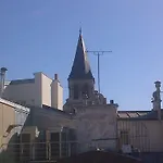 Des Deux Continents Hotel 3*