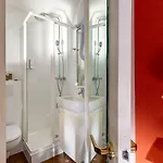 Des Deux Continents Hotel Parijs