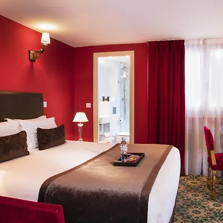 Des Deux Continents Hotel 3*