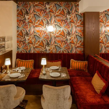 Des Deux Continents פריז