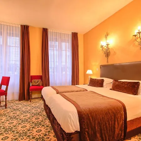 Des Deux Continents 3*