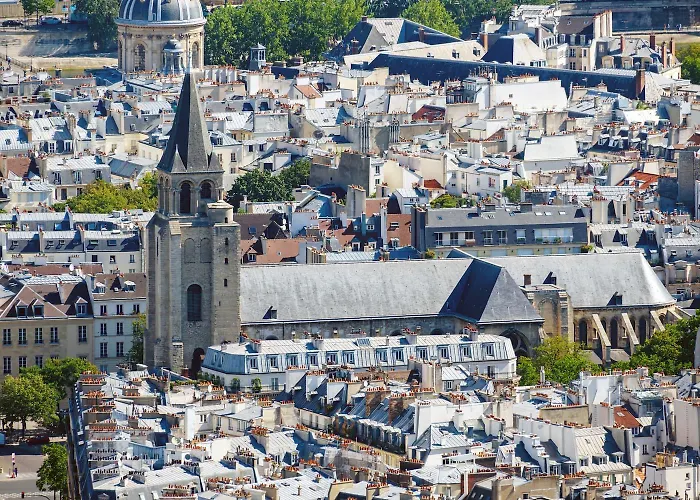 Des Deux Continents 3*