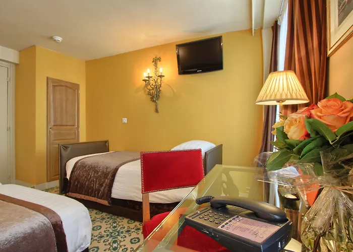 Des Deux Continents Hotell Paris