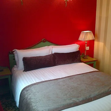 Des Deux Continents 3* Paris
